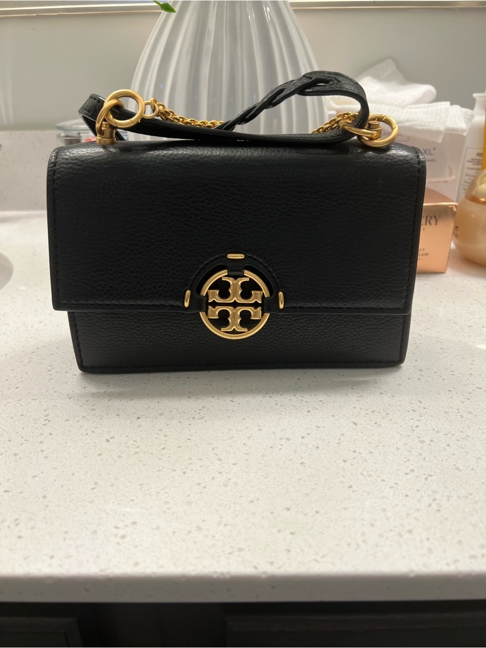 Tory Burch Black Leather Crossbody with Gold Logo Hardware EUC-NO CALL OUTS
